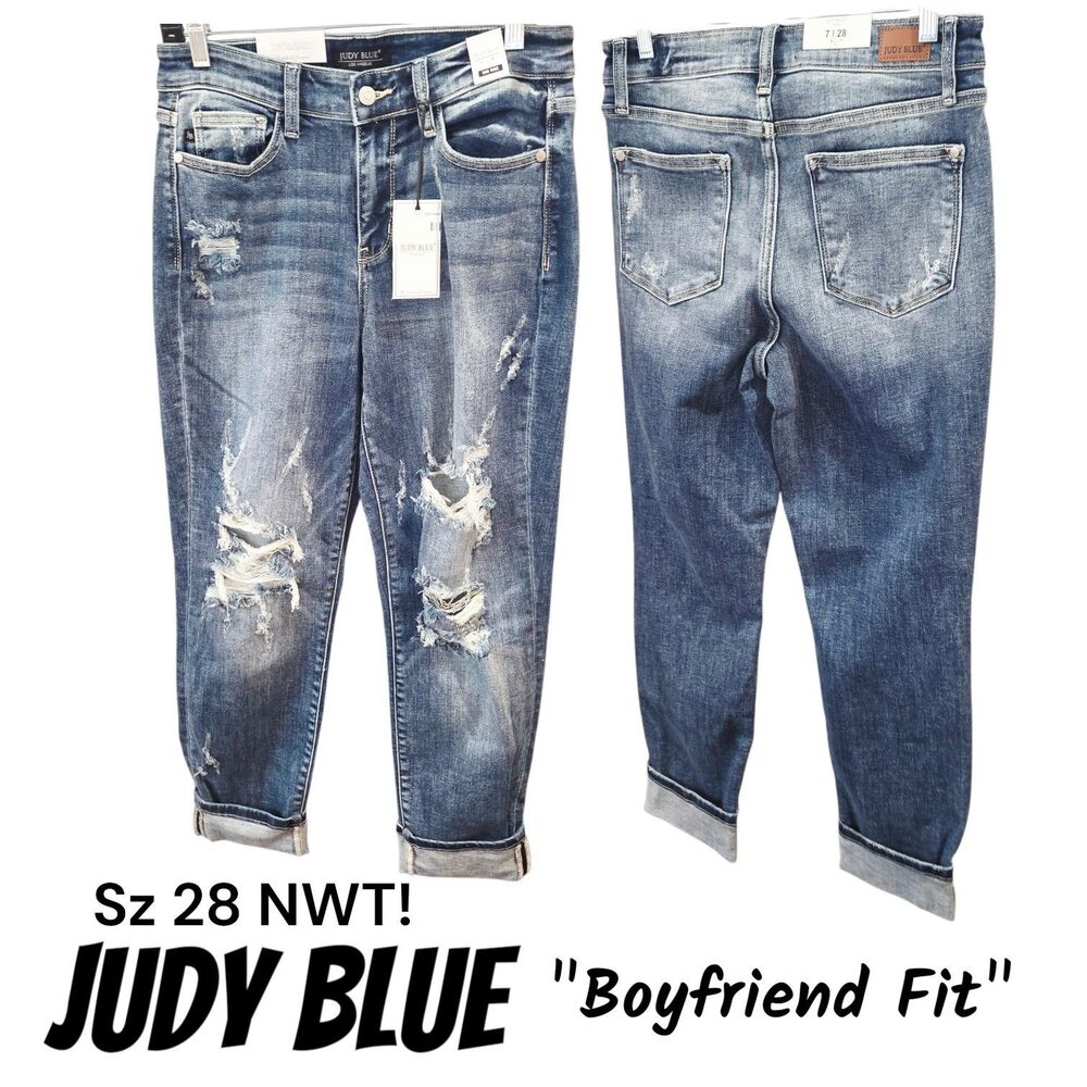Judy Blue NWT! Sz 28 Boyfriend Fit Med Wash Mid Rise Distressed Fold Cuff Jeans